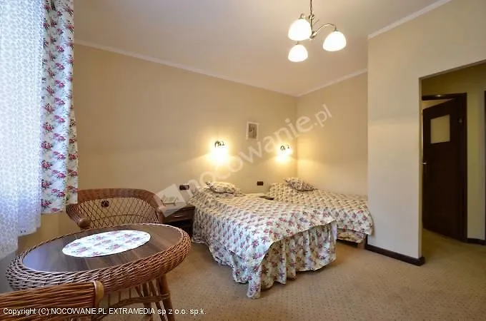 Karczma Kuzniak Mlyn Privatunterkunft